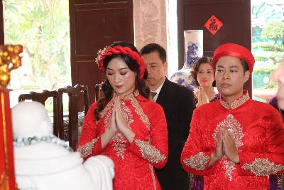 Lễ Hằng Thuận tại chùa Vạn Phúc