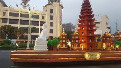 Thái Lan: Lễ cung nghinh Xá lợi và Bảo tượng Đức Phật 12 quốc gia. 